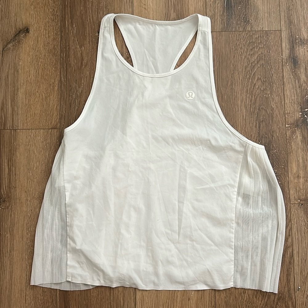 White Lululemon tank top